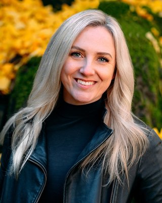 Megan McLaren profile image